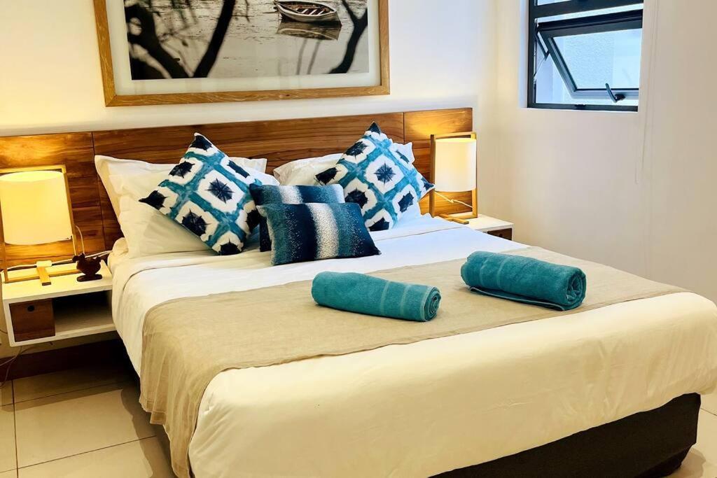 Rivière Noire Latitude Luxury Seafront Suite מראה חיצוני תמונה