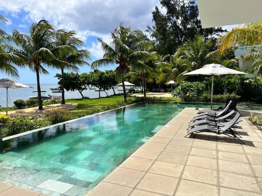 Rivière Noire Latitude Luxury Seafront Suite מראה חיצוני תמונה